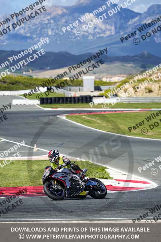 Circuito de Navarra;Spain;event digital images;motorbikes;no limits;peter wileman photography;trackday;trackday digital images